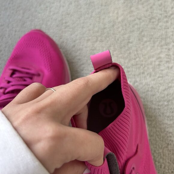 Lululemon Athletica Womens Chargefeel Mid Workout Sneakers Shoes Sonic Pink 9.5 - Picture 14 of 15